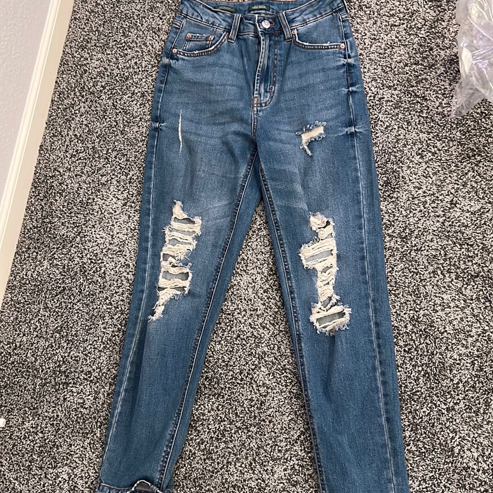 Ripped jeans